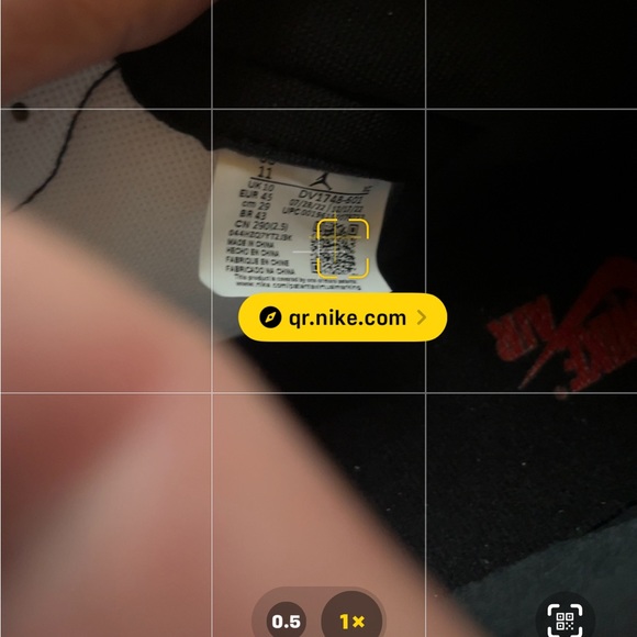 Jordan 1 high OG next chapter spider-verse size 11 men Ds receipt in pics 1-3 🚢 - Picture 7 of 10